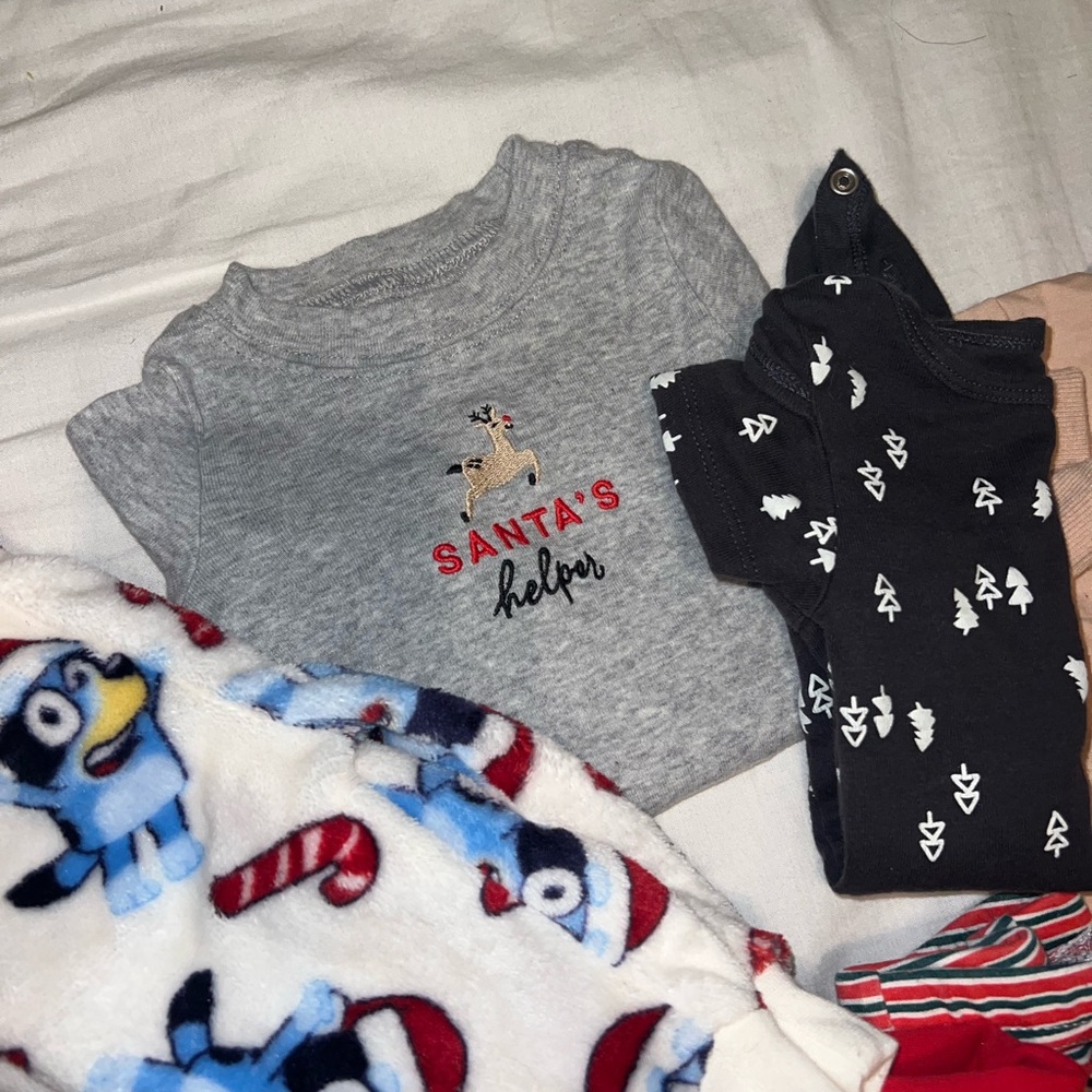 Christmas Baby Bundle - Picture 2 of 6